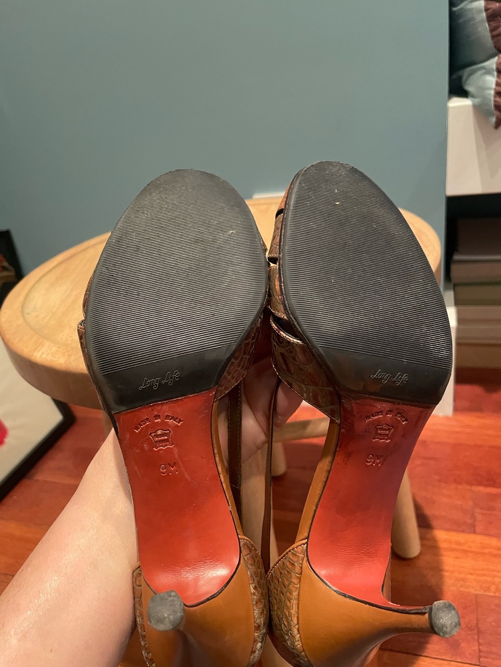 Couture Donald J. Pliner Croc-Embossed Leather Heels - Picture 5 of 6